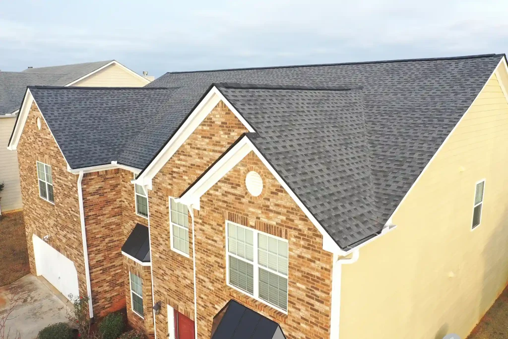 experienced roofing team working under NRCA standards